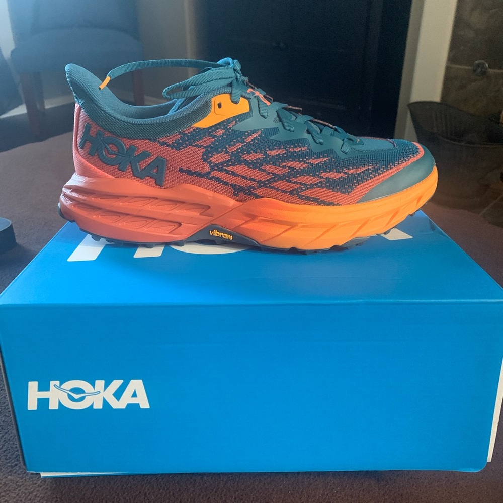 HOKA women’s Speedgoat 5 trail running shoes size 9